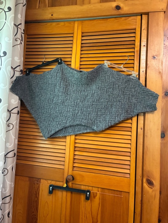 Zara Sweaters - Zara Gray Off-the-Shoulder Knit Sweater length 18”
